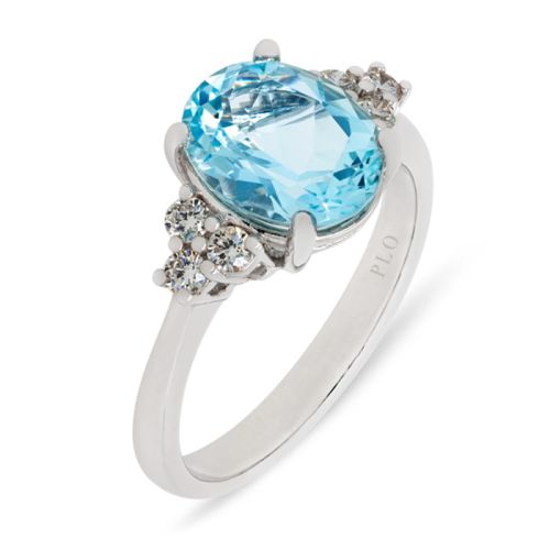 White Gold Ring with Aquamarine and Diamonds