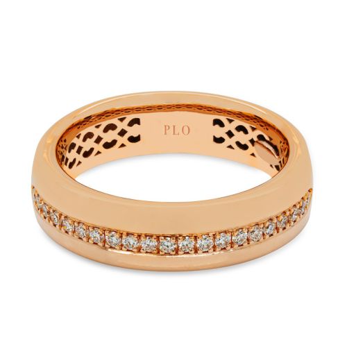 Rose gold ring with diamonds 0.21 carats