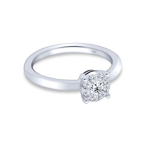 White gold solitaire ring with diamonds