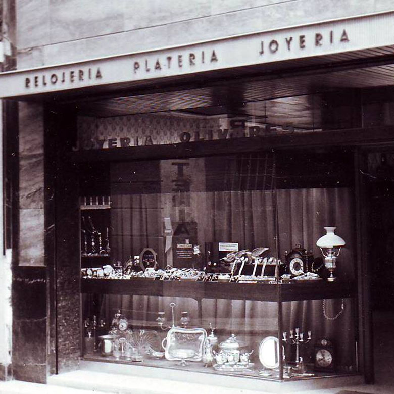 Rolex and Pedro Luis Olivares History